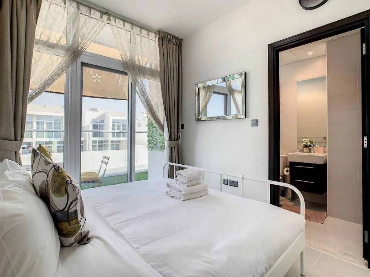Key View - Villa Mimosa, Akoya, Damac Hills 2 Dubai United Arab Emirates